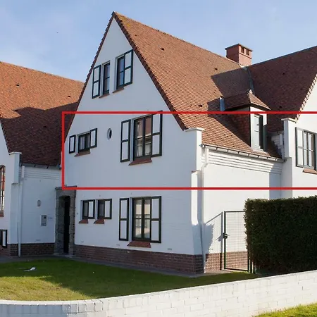 Maison Blanche Apartment *